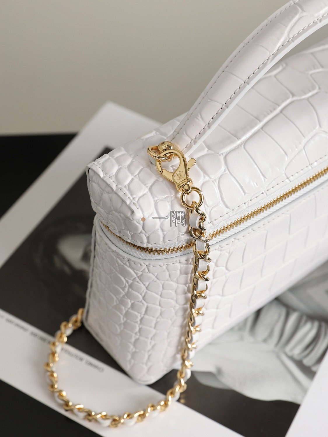 香奈兒CHANEL 鏈條 顆粒小牛皮, 小號|AP5438:圖片 6