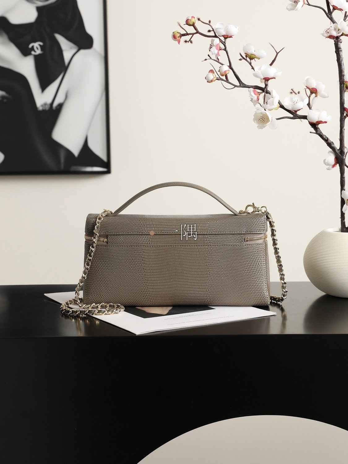 香奈兒CHANEL 鏈條 顆粒小牛皮, 小號 棕色|AP5438:圖片 4