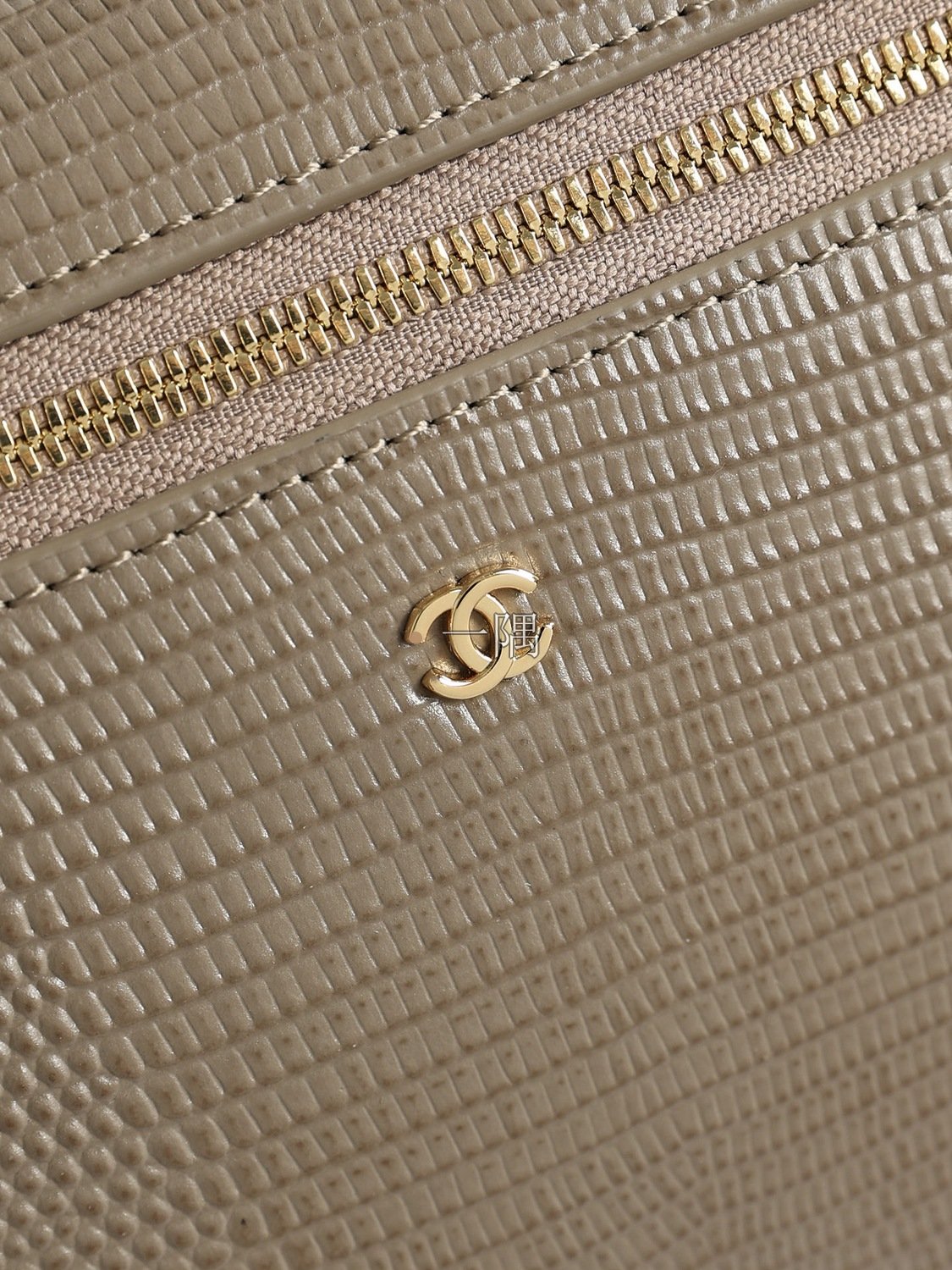 香奈兒CHANEL 鏈條 顆粒小牛皮, 小號 棕色|AP5438:圖片 6