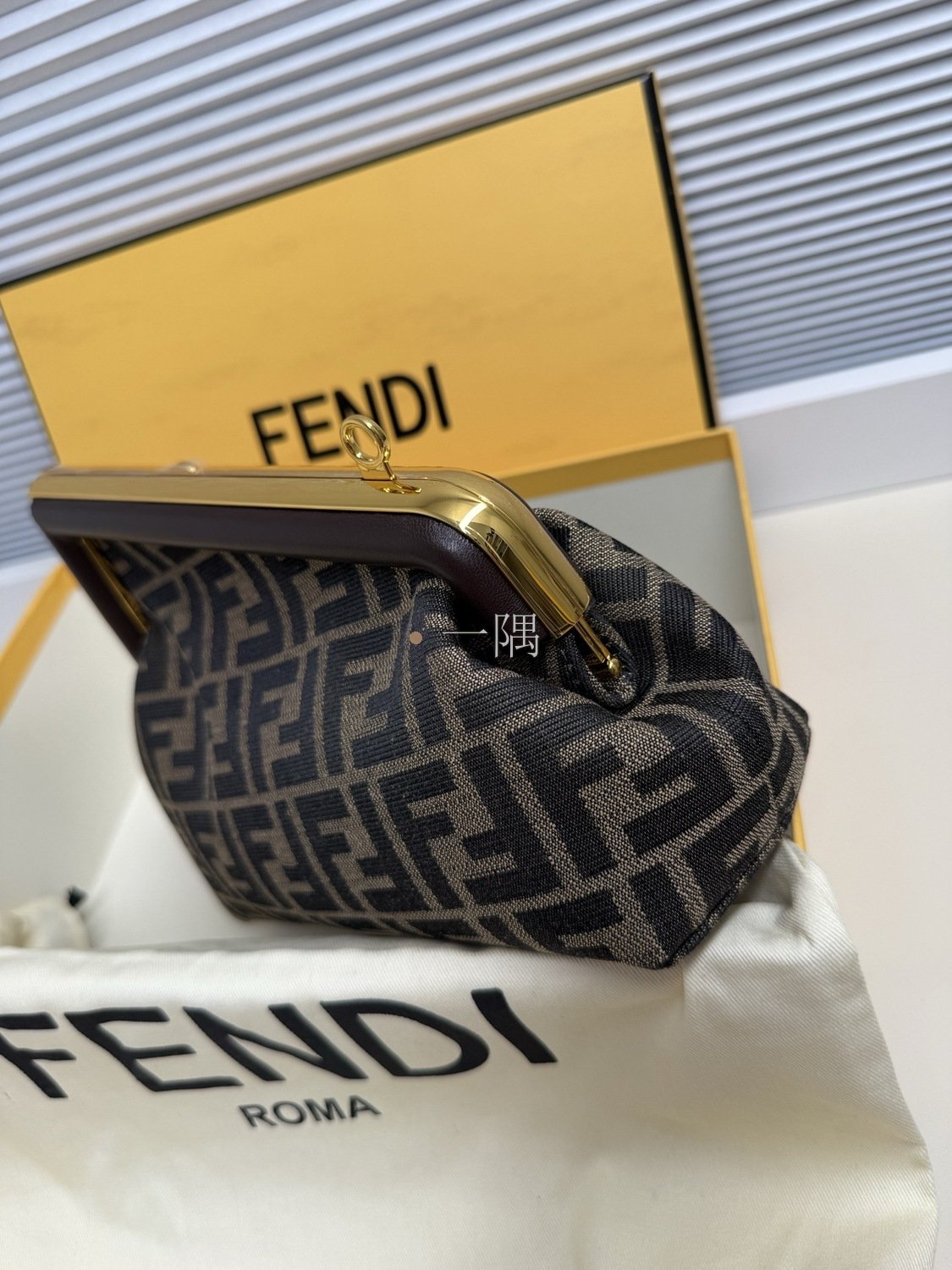 芬迪 FENDI 精品包包