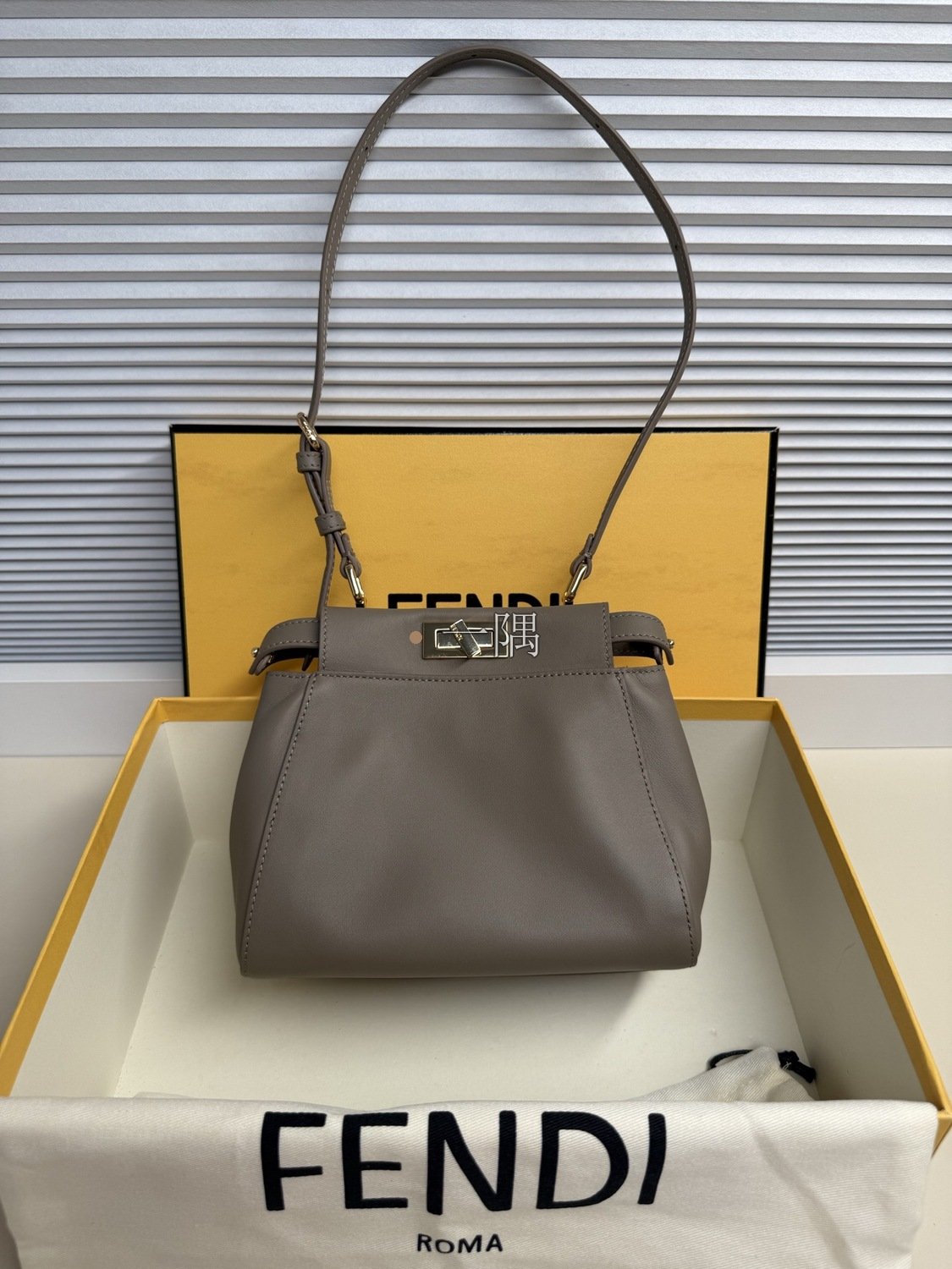 芬迪 FENDI 精品包包