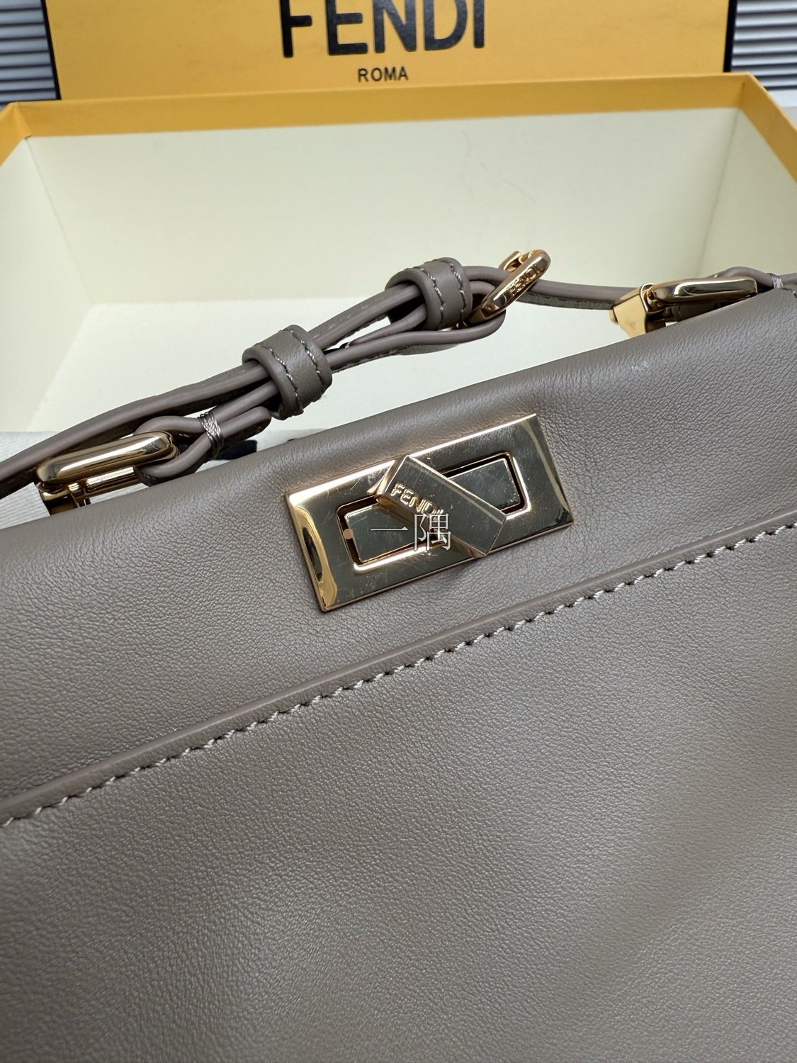 芬迪 FENDI 精品包包