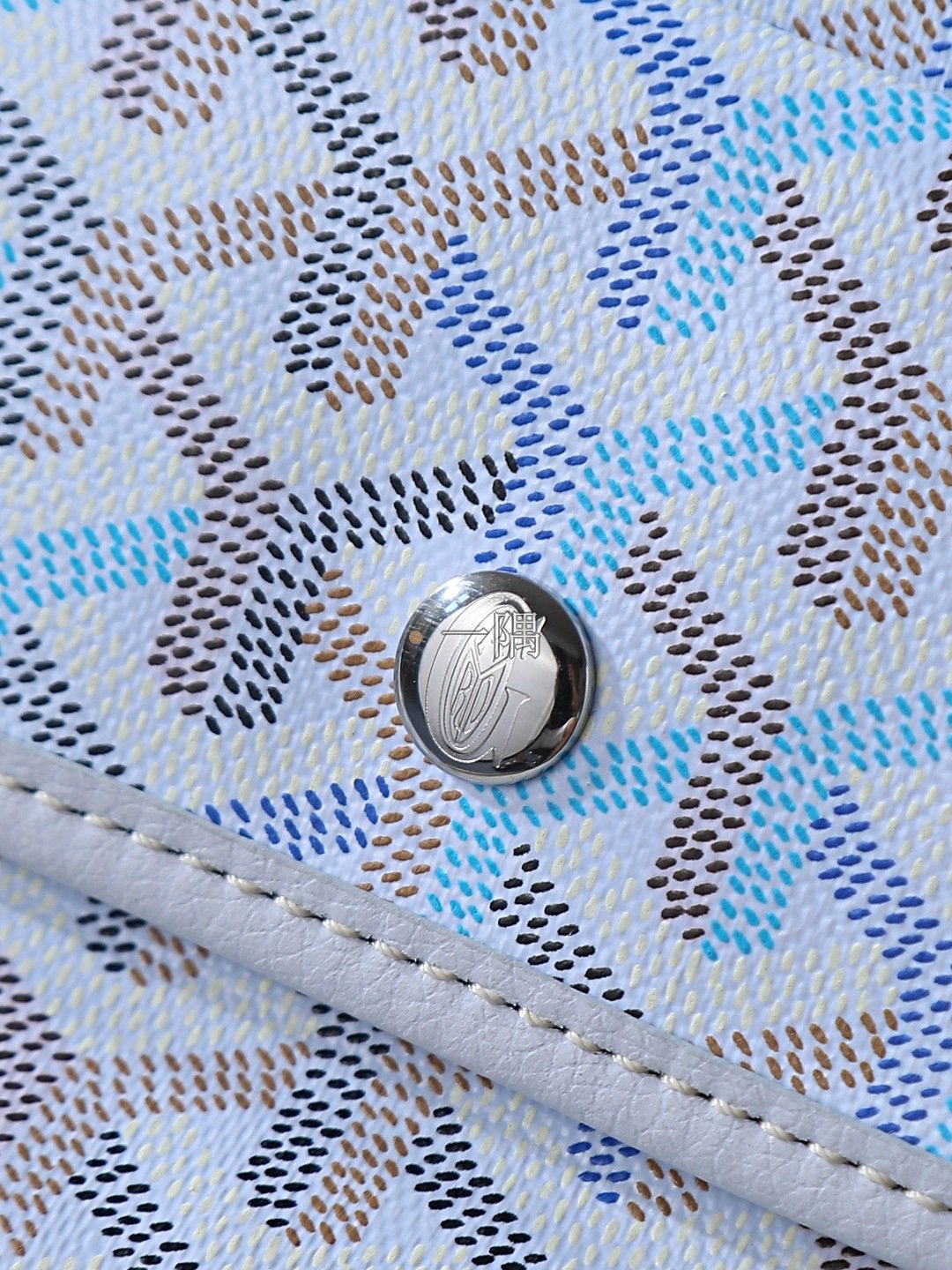 戈雅 Goyard 精品包包