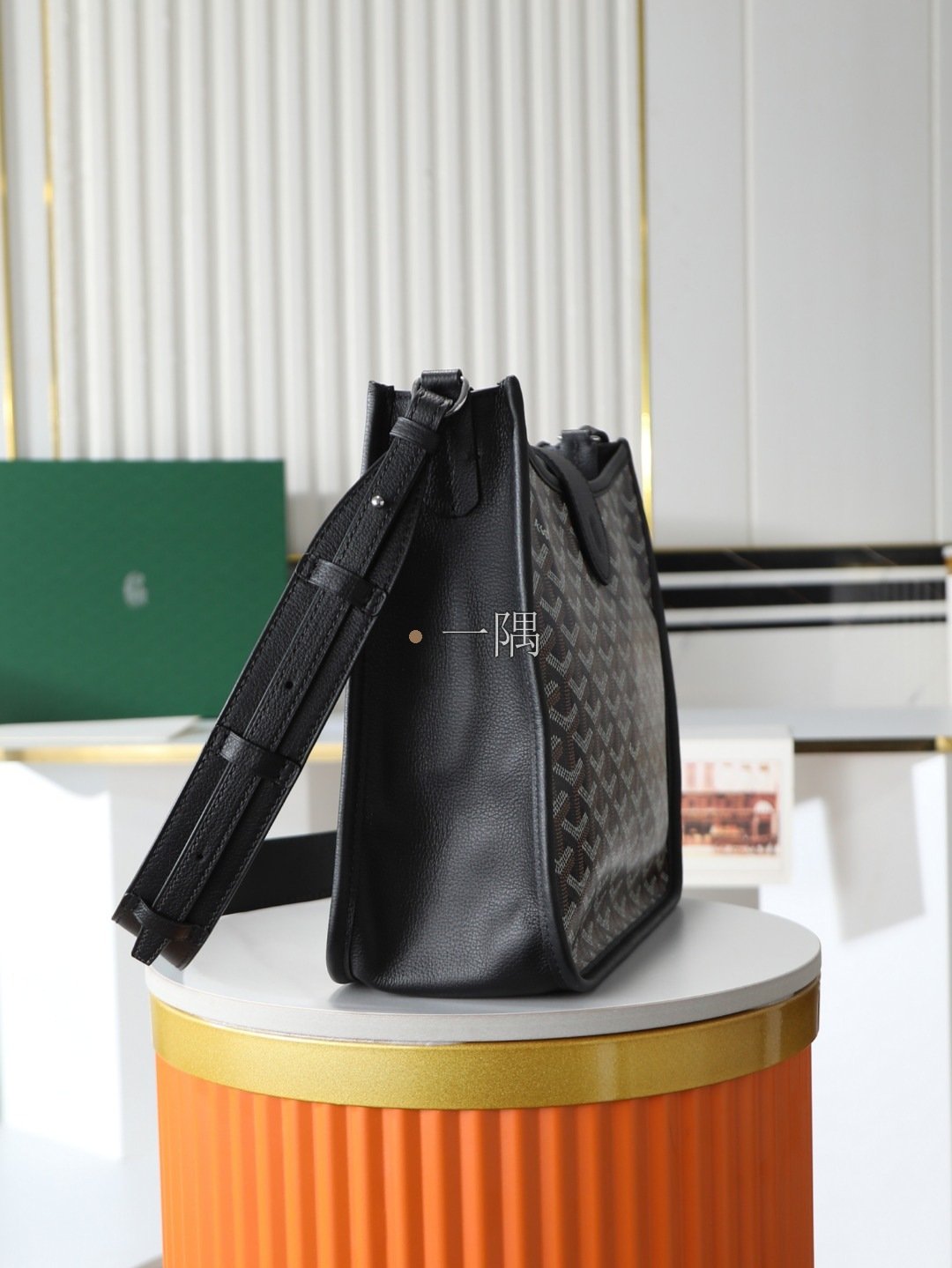 戈雅 Goyard 精品包包