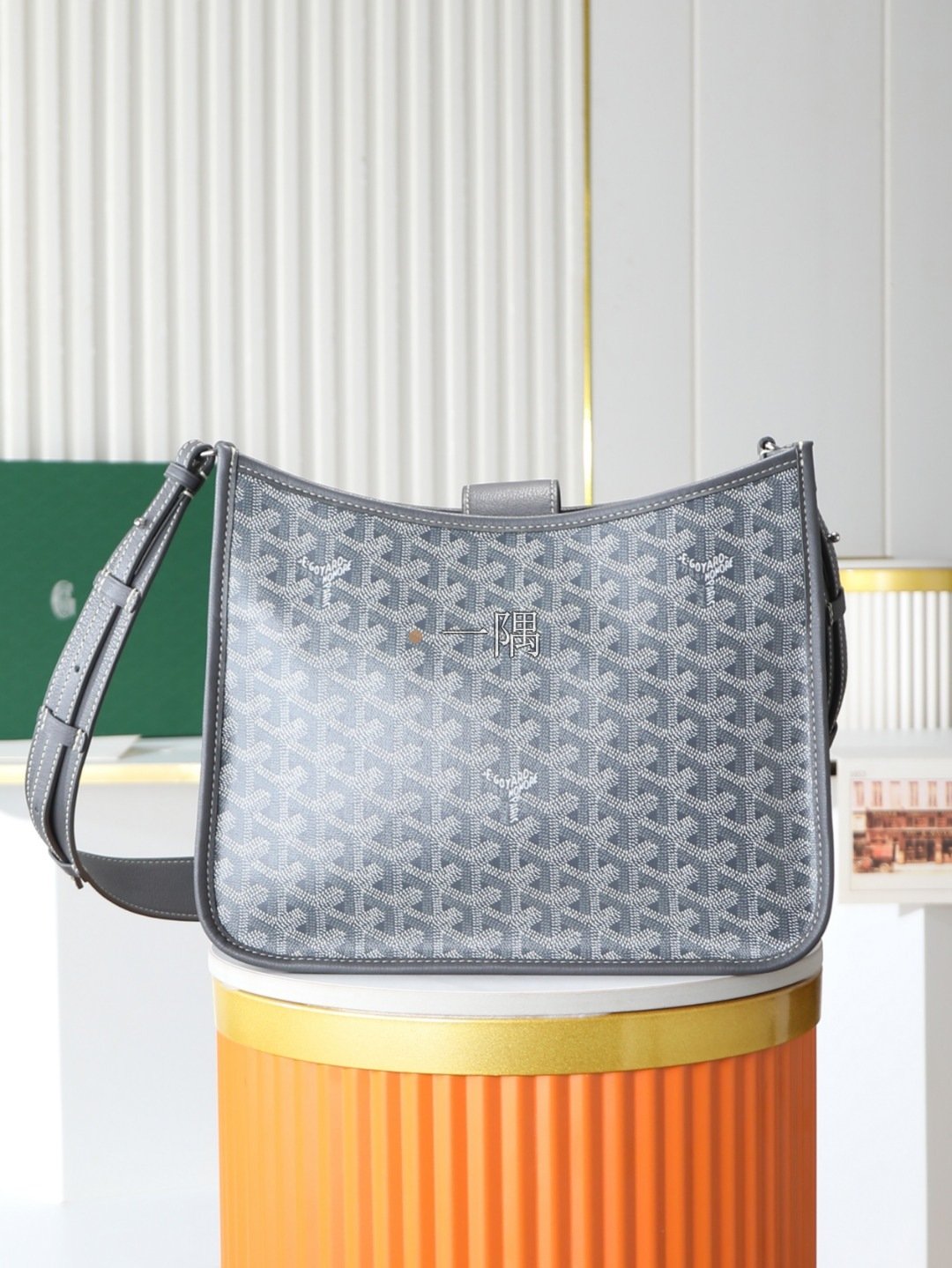 戈雅 Goyard 精品包包
