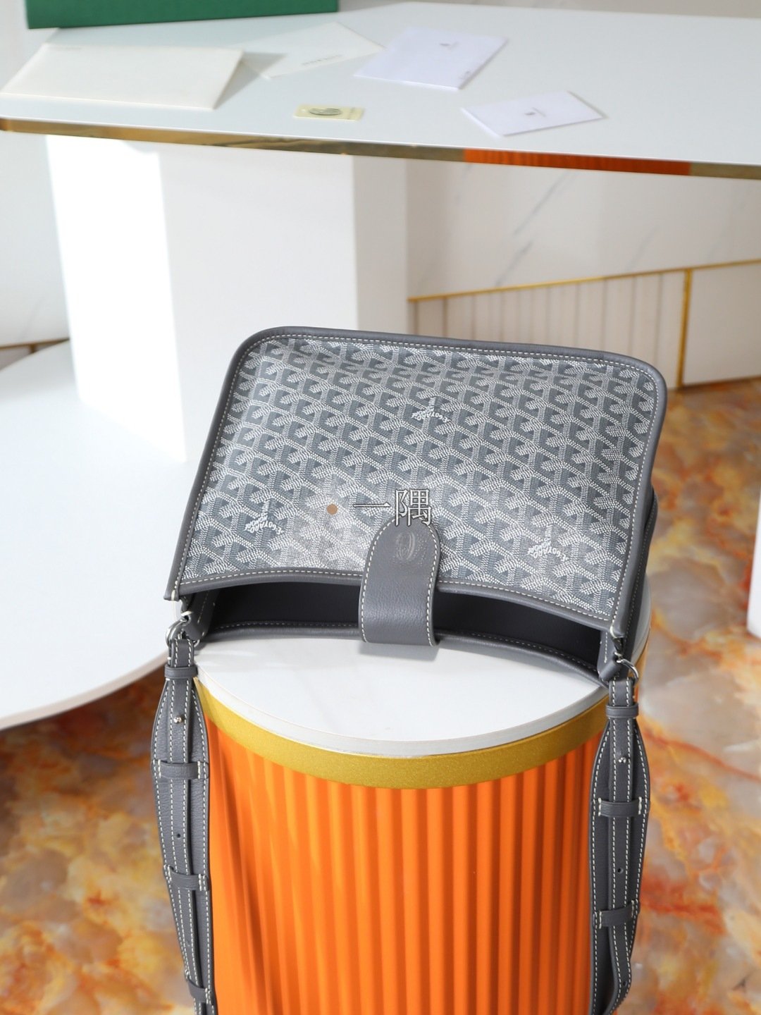 戈雅 Goyard 精品包包