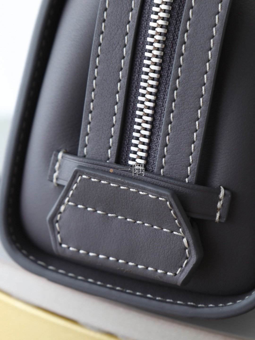 戈雅 Goyard 精品包包