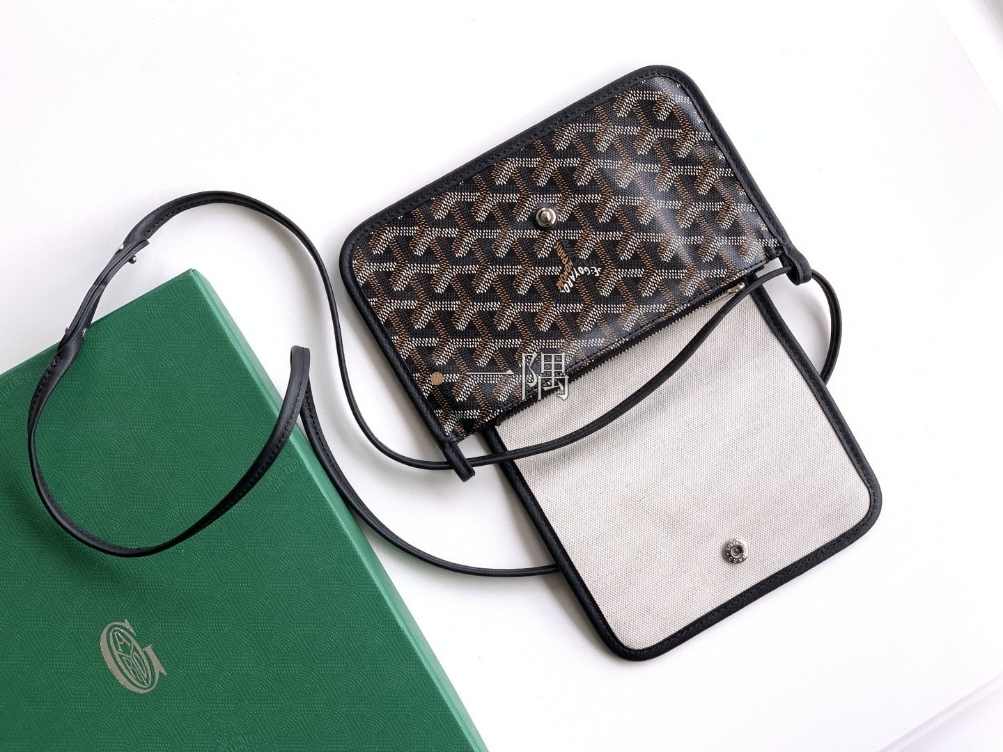 戈雅 Goyard 精品包包
