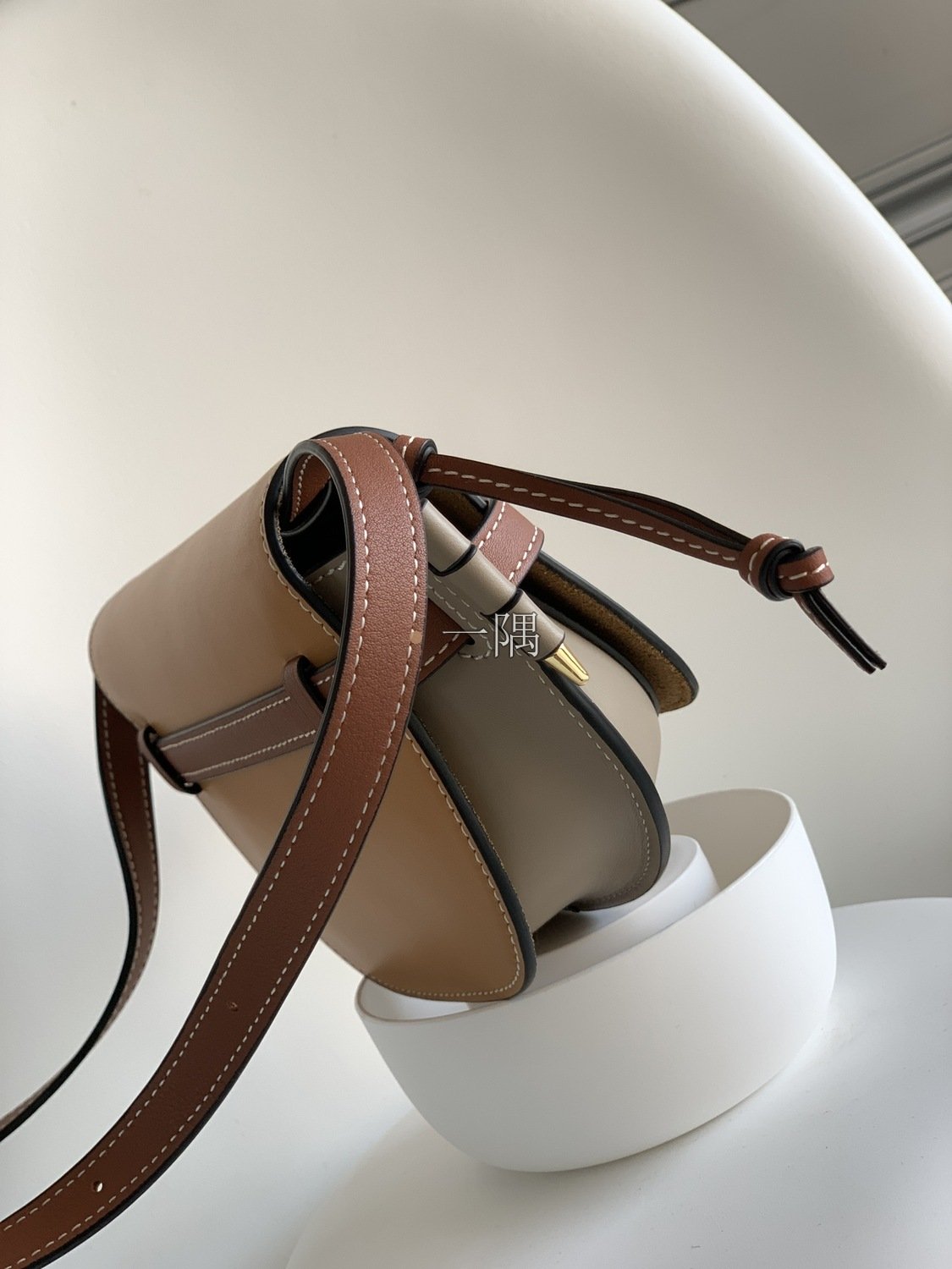 羅意威 LOEWE 精品包包