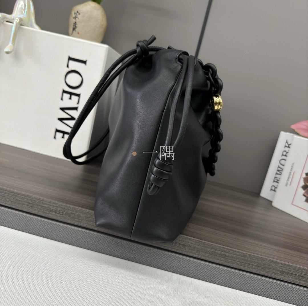 羅意威 LOEWE 精品包包