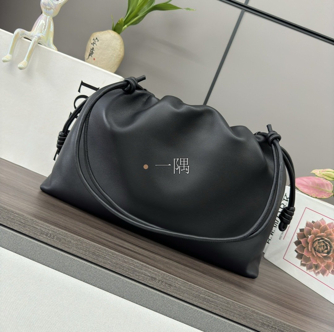 羅意威 LOEWE 精品包包