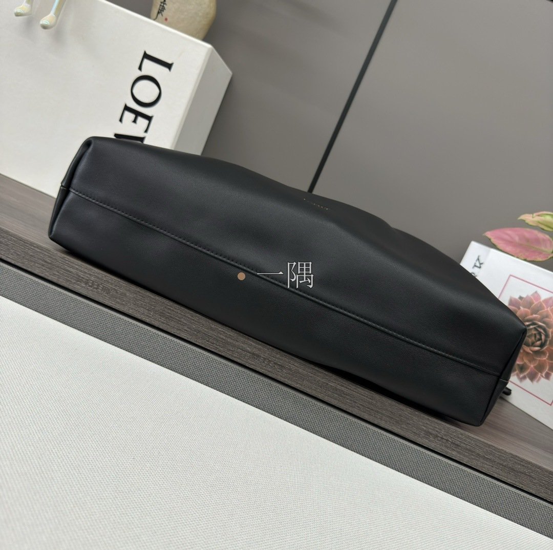 羅意威 LOEWE 精品包包