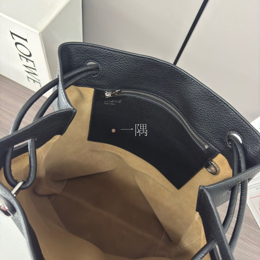 羅意威 LOEWE 精品包包