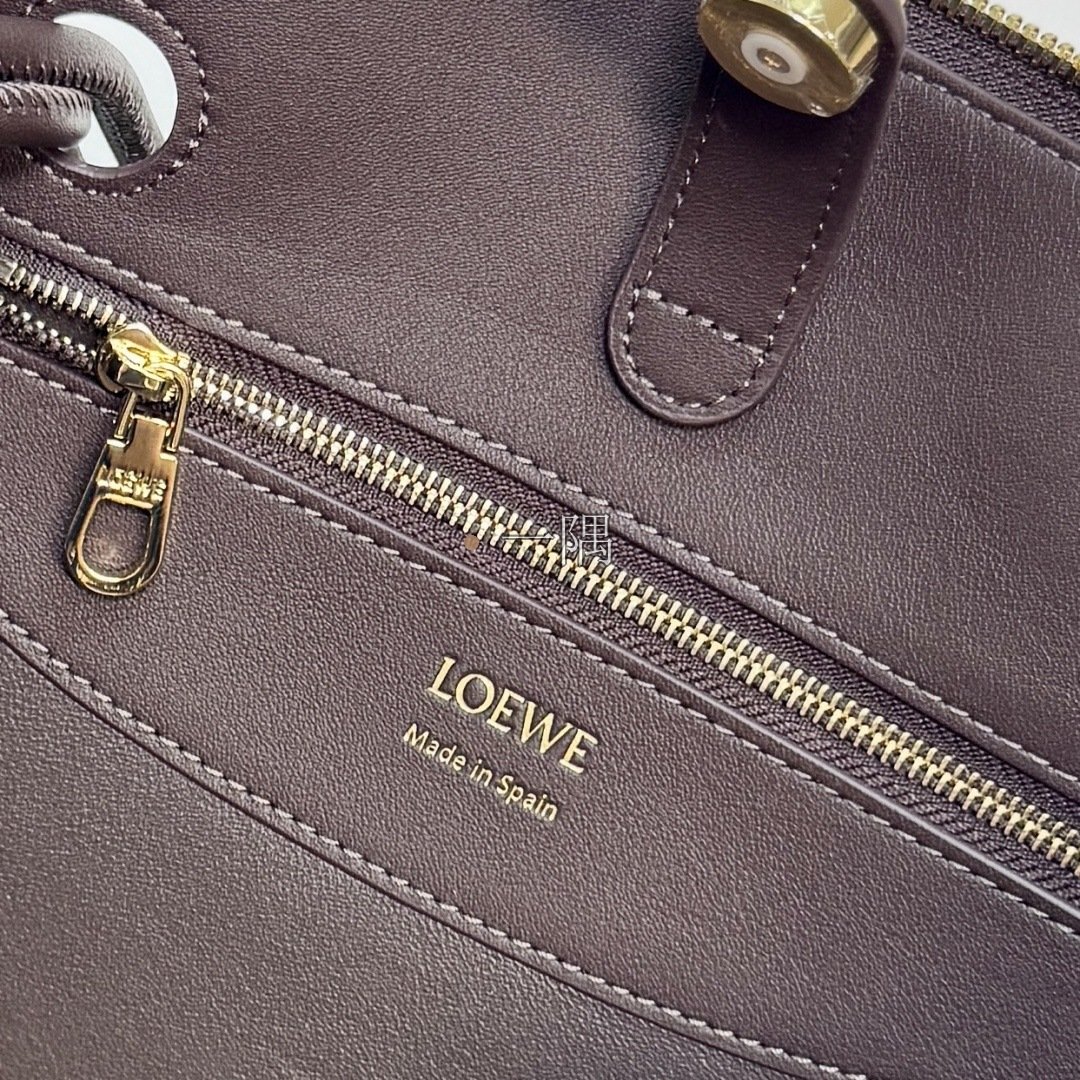 羅意威 LOEWE 精品包包