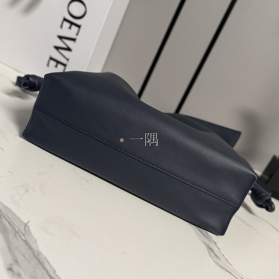 羅意威 LOEWE 精品包包
