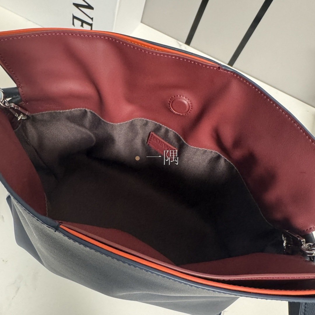 羅意威 LOEWE 精品包包