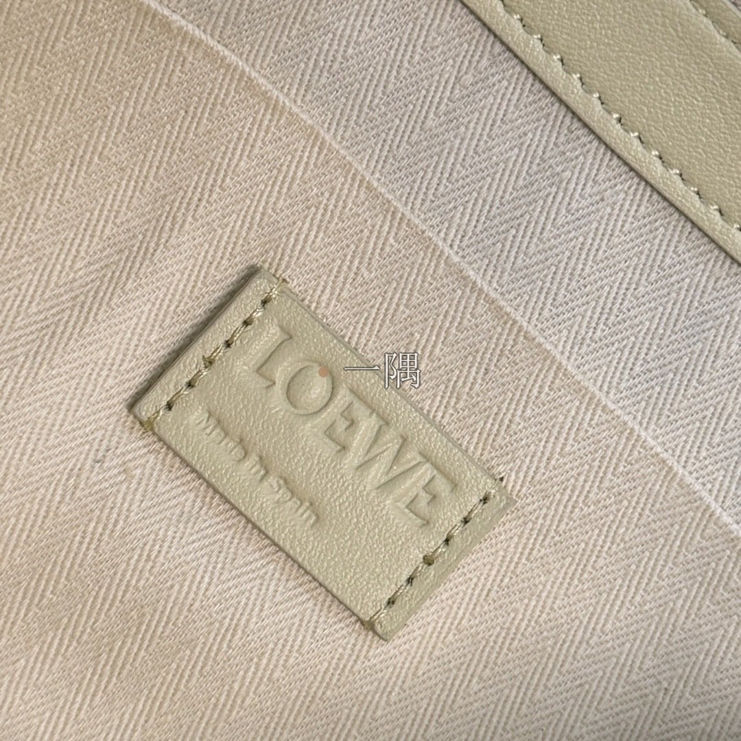 羅意威 LOEWE 精品包包