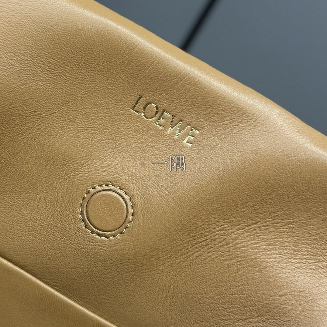 羅意威 LOEWE 精品包包