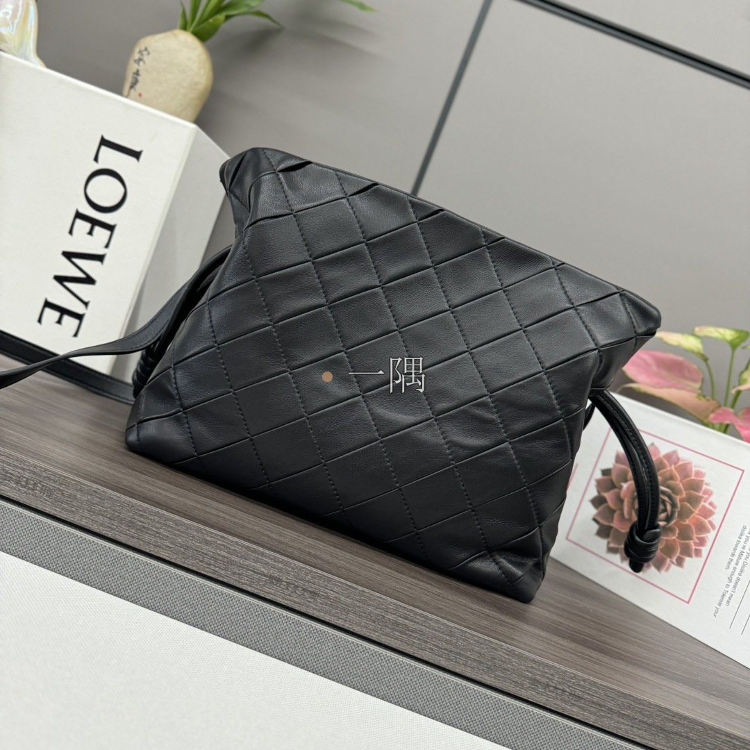 羅意威 LOEWE 精品包包