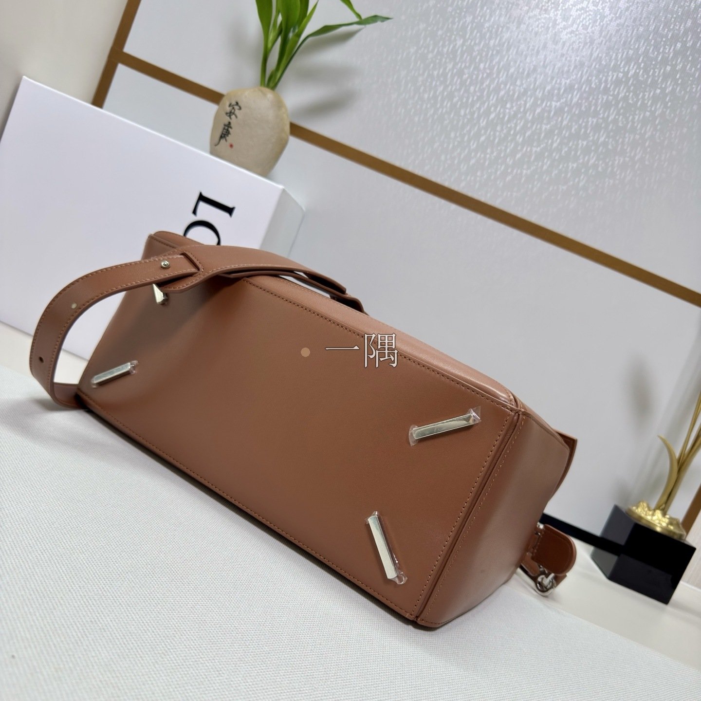 羅意威 LOEWE 精品包包