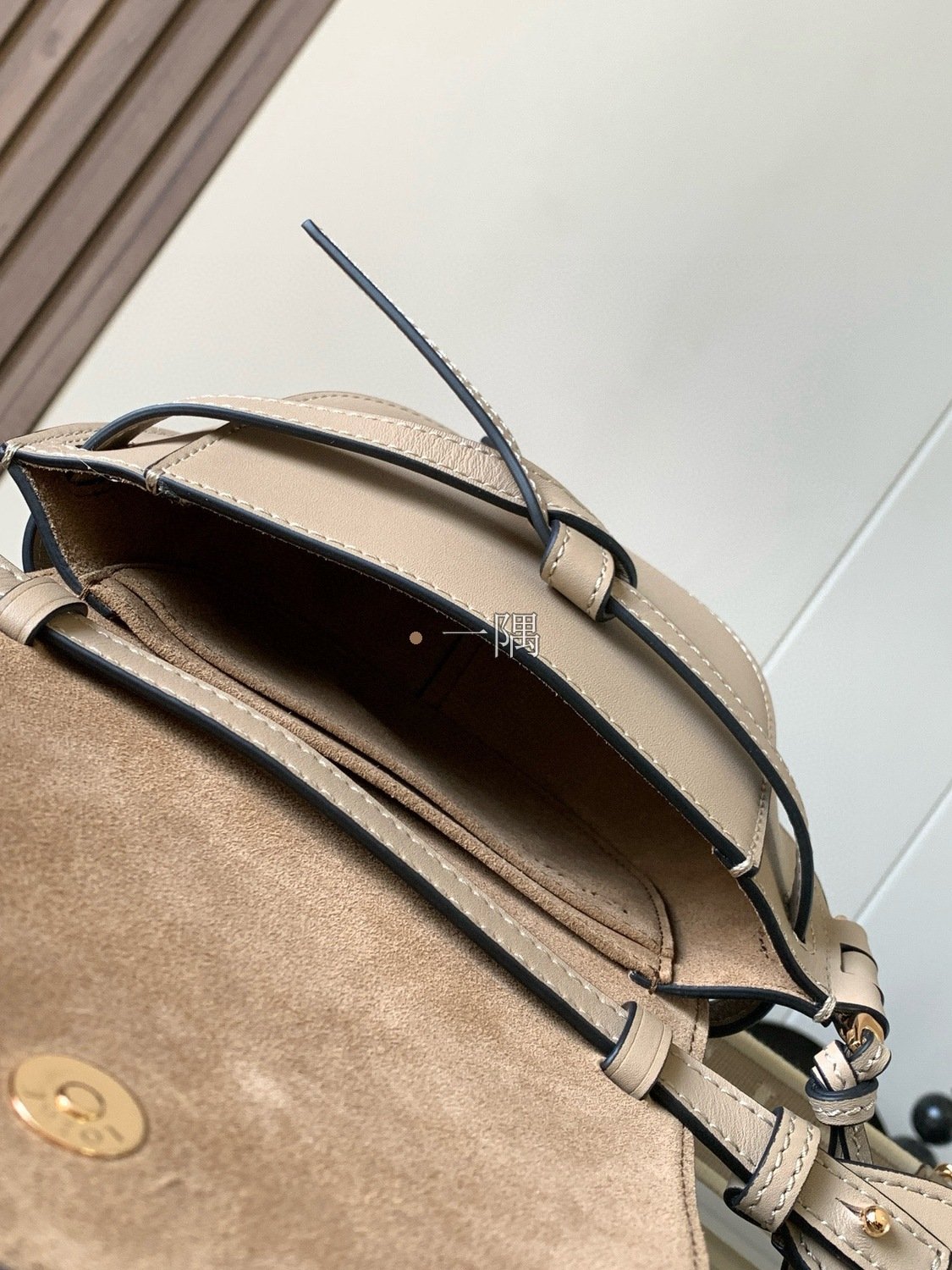 羅意威 LOEWE 精品包包