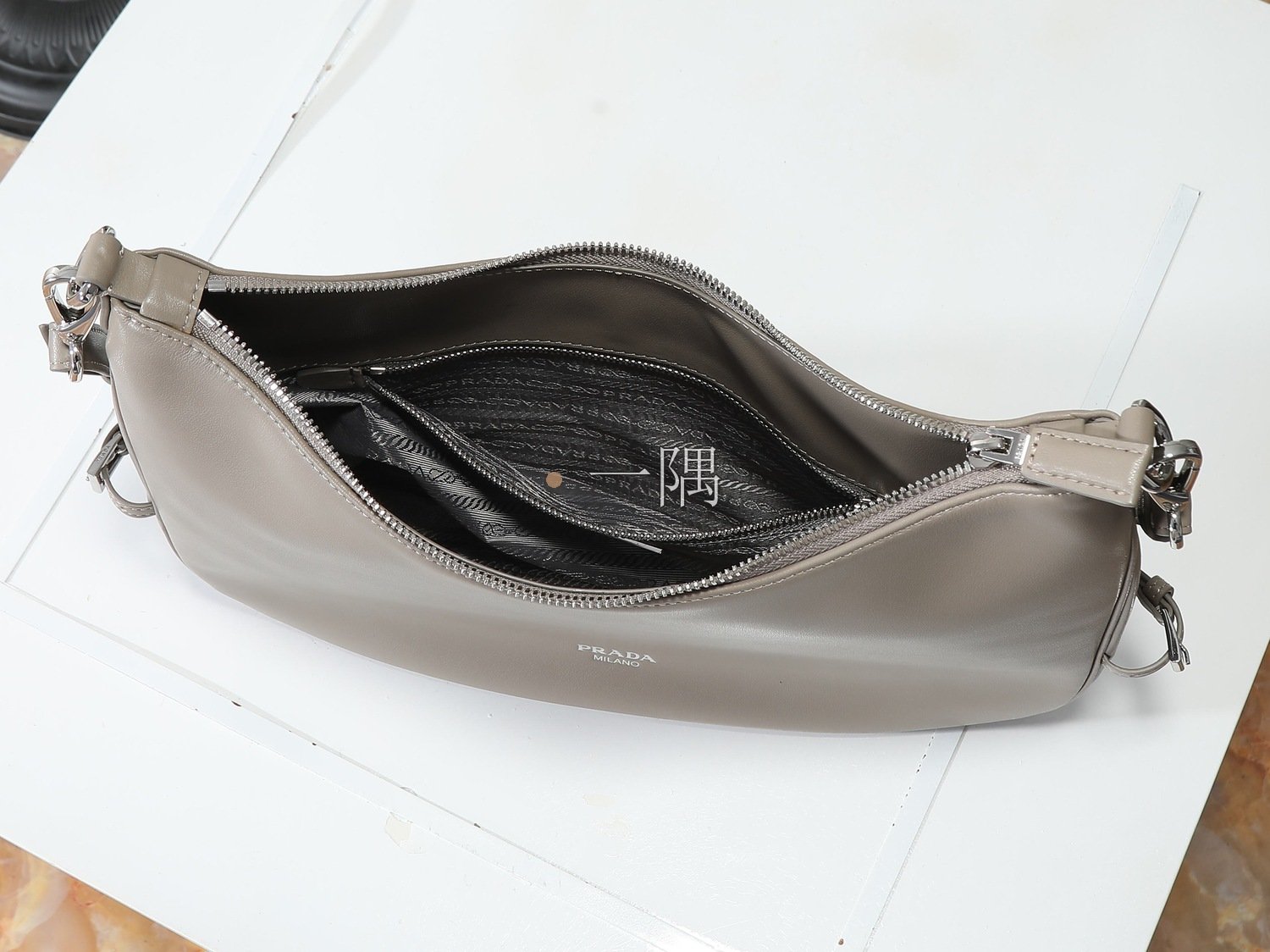 普拉達 PRADA 精品包包