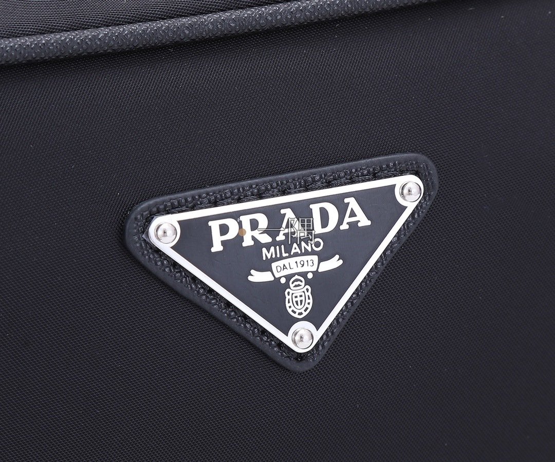 普拉達 PRADA 精品包包