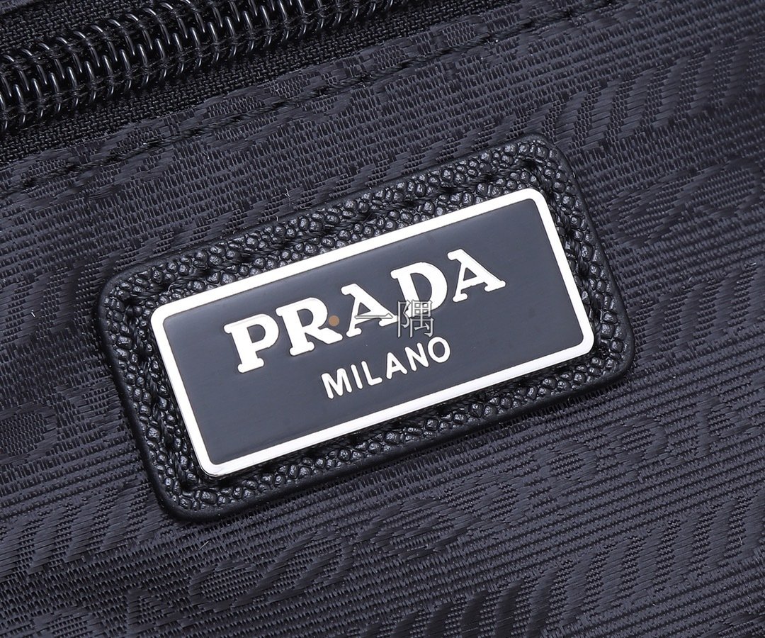 普拉達 PRADA 精品包包
