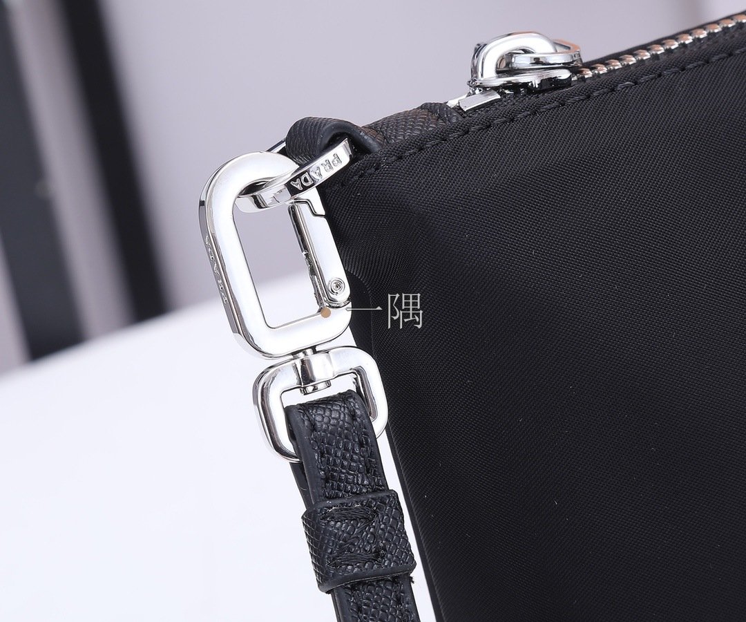 普拉達 PRADA 精品包包