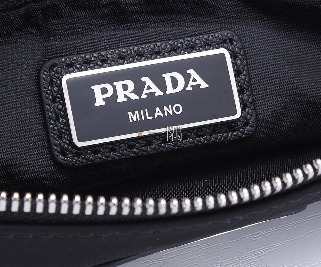 普拉達 PRADA 精品包包