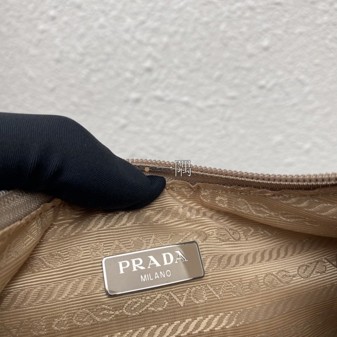 普拉達 PRADA 精品包包