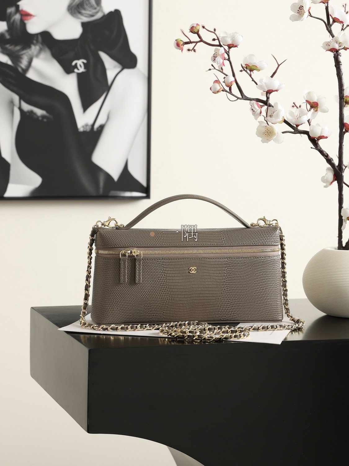 香奈兒CHANEL 鏈條 顆粒小牛皮, 小號 棕色|AP5438