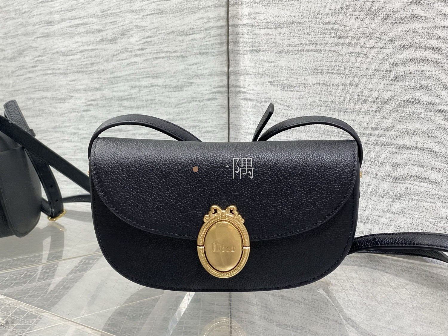 迪奧DIOR Medaillon, 迷你 銀灰色|3921