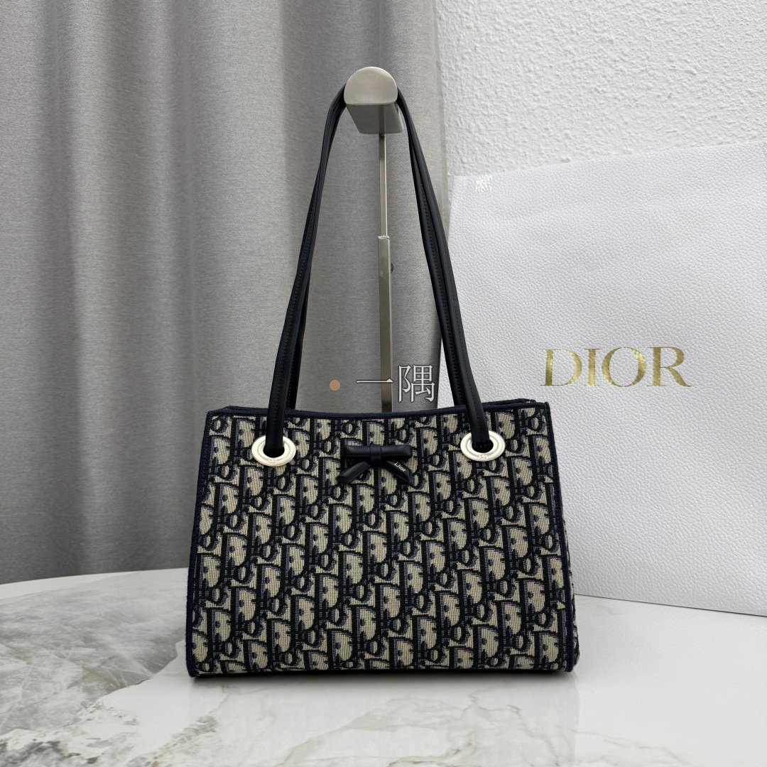 迪奧DIOR, 小號 銀灰色|M1410