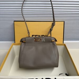 芬迪FENDI  My Peekaboo, XS 迷你 銀灰色｜8BN372