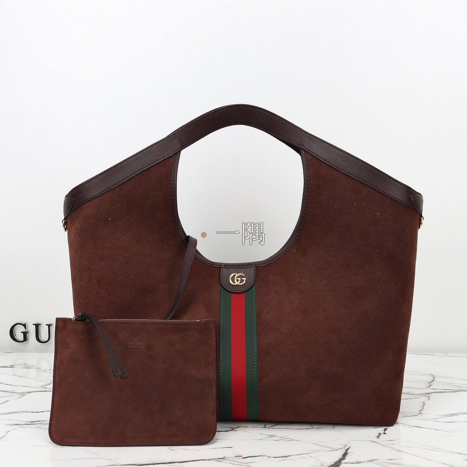 古馳GUCCI 磨砂穿孔, 大號 深棕|853971