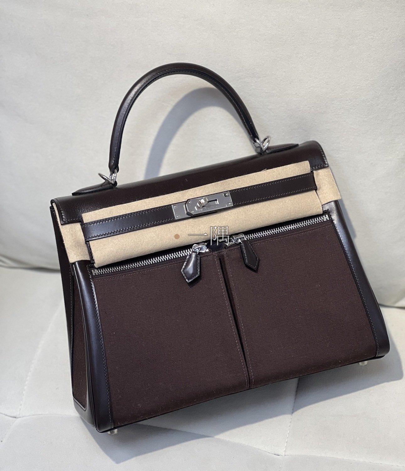 愛馬仕HERMÈS Kelly Lakis 35 box, 大號 烏木色